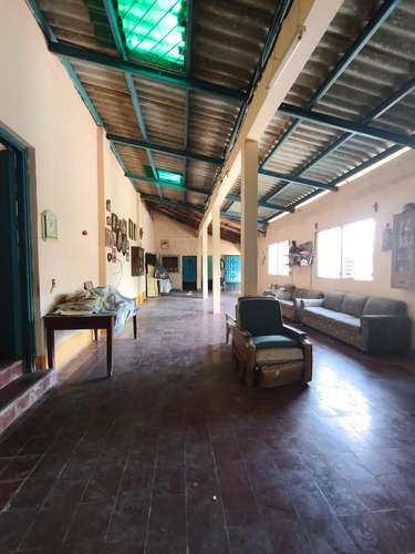 VENTA DE CASA GRANDE EN COATEPEQUE CENTRO  - Imagen 4