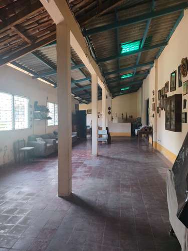 VENTA DE CASA GRANDE EN COATEPEQUE CENTRO  - Imagen 12