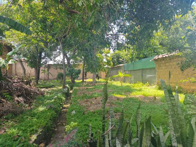 VENTA DE CASA GRANDE EN COATEPEQUE CENTRO  - Imagen 3