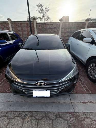 VENDO HYUNDAI ELANTRA 2020 - Imagen 3