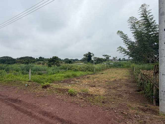 EN VENTA - EXCELENTE OPORTUNIDAD PARA INVERTIR O CONSTRUIR LA CASA DE TUS SUEÑOS EN ZONA DE ALTA PLUSVALÍA 