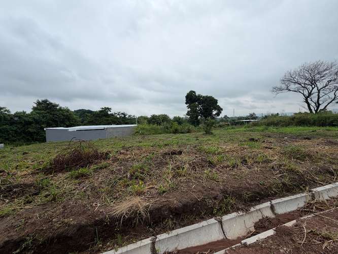 EN VENTA - EXCELENTE OPORTUNIDAD PARA INVERTIR O CONSTRUIR LA CASA DE TUS SUEÑOS EN ZONA DE ALTA PLUSVALÍA 