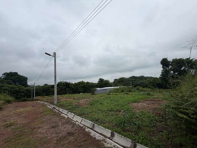 EN VENTA - EXCELENTE OPORTUNIDAD PARA INVERTIR O CONSTRUIR LA CASA DE TUS SUEÑOS EN ZONA DE ALTA PLUSVALÍA 