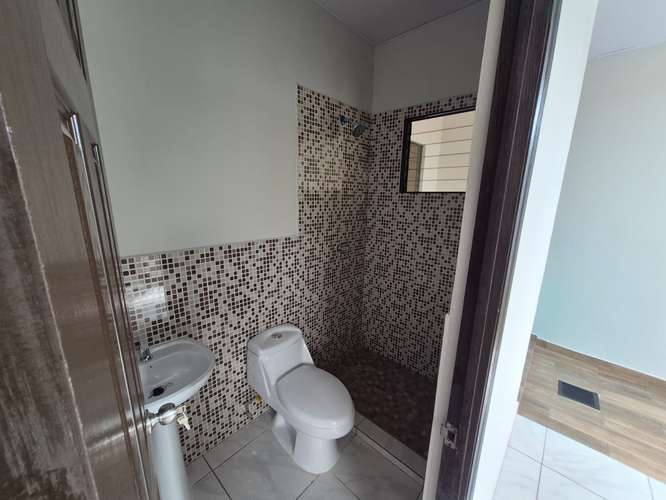  ¡CASA EN VENTA EN NUEVOS HORIZONTES!