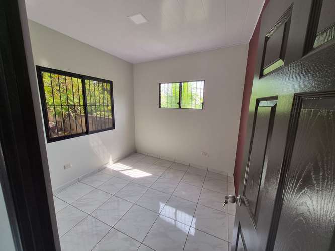  ¡CASA EN VENTA EN NUEVOS HORIZONTES!