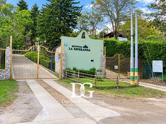 VENDO TERRENO EN QUINTAS LA ESPERANZA, APANECA