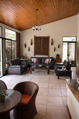 ESCALON CASA UN NIVEL VENTA $875,000 PRIVADO - Imagen 12