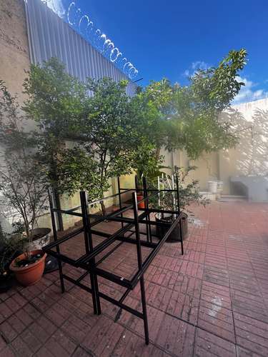 Casa e venta en 1ra. Calle Poniente (media cuadra arriba del Liceo Salvadoreño) - Imagen 8