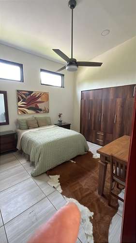 Alquiler de Cowboy Casita de dos habitaciones. Totalmente amueblada, estándar estadounidense. 1,000.00 por mes.