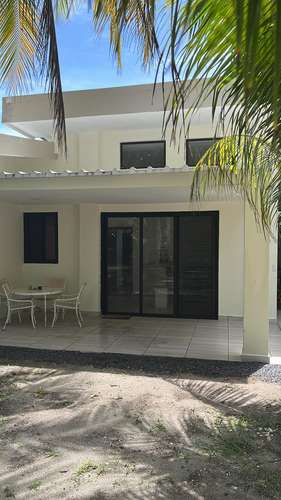Alquiler de Cowboy Casita de dos habitaciones. Totalmente amueblada, estándar estadounidense. 1,000.00 por mes.