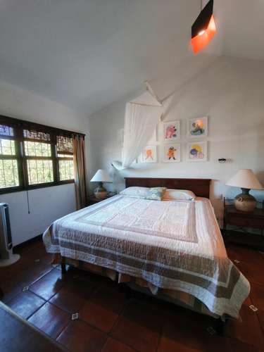 SE VENDE CASA DE LUJO EN MADRESELVA, HABITACION EN PRIMER NIVEL COMPLETA - Imagen 10