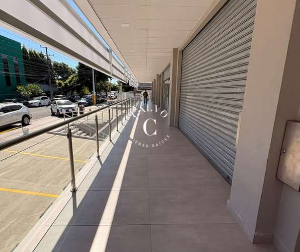  ESPACIOS COMERCIALES Y CORPORATIVOS EN ALQUILER | SAN SALVADOR - Imagen 6