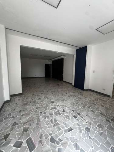 EDIFICIO MODERNO EN ALQUILER | COLONIA SAN BENITO - Imagen 6