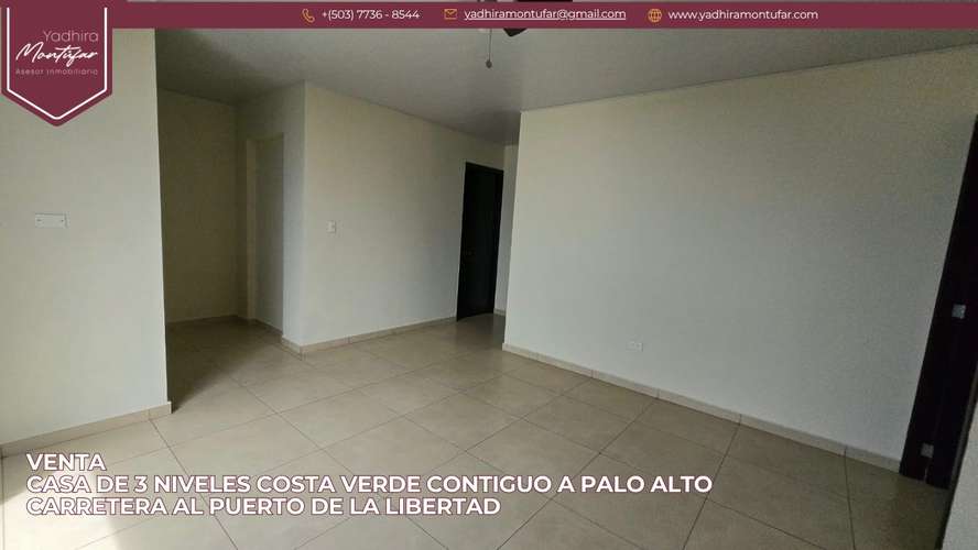 Casa de 3 niveles Costa Verde Carretera al Puerto de La Libertad en Venta