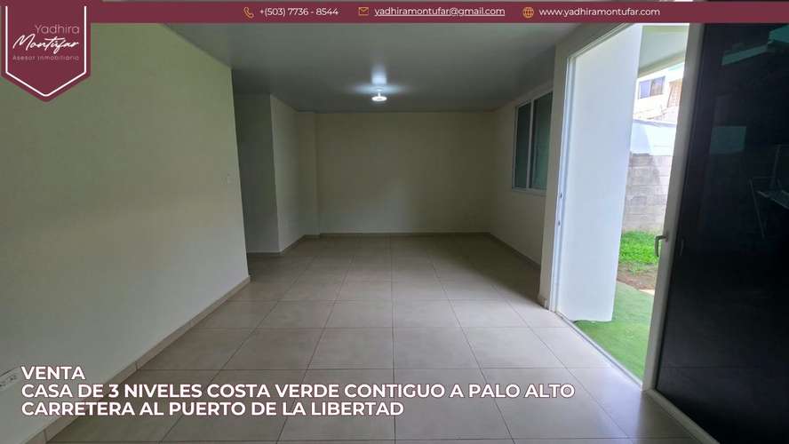 Casa de 3 niveles Costa Verde Carretera al Puerto de La Libertad en Venta