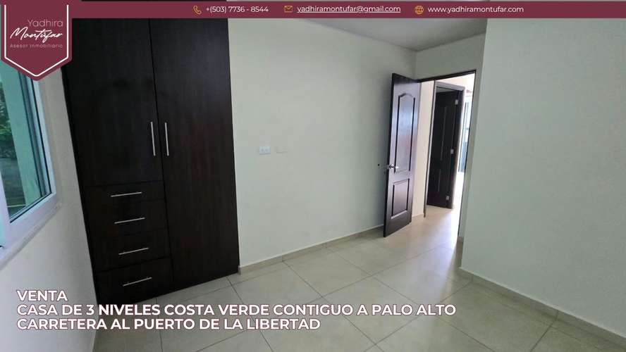 Casa de 3 niveles Costa Verde Carretera al Puerto de La Libertad en Venta