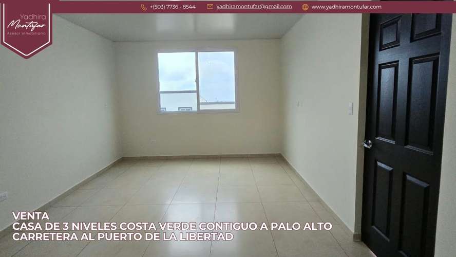 Casa de 3 niveles Costa Verde Carretera al Puerto de La Libertad en Venta