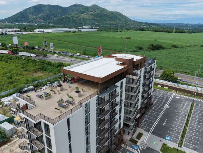 Se Alquila Apartamento Nuevo en Alturas del Valle 