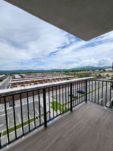 Se Alquila Apartamento Nuevo en Alturas del Valle 