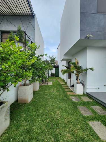 Se Vende Casa en Residencial Altema, Nuevo Cuscatlán 