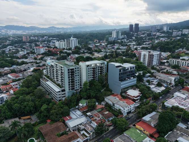 Se Alquila Apartamento en Condominio Panorámico, Colonia Escalón  - Imagen 12