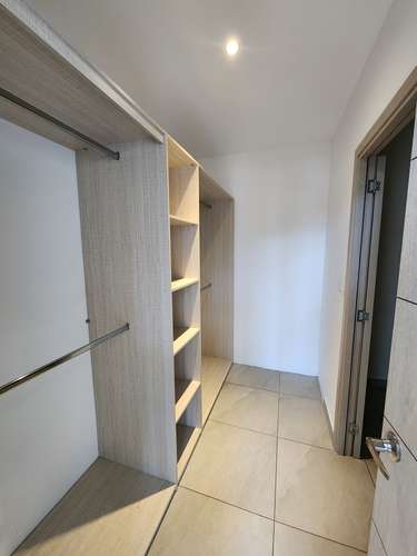 Se Alquila Apartamento en Condominio Panorámico, Colonia Escalón  - Imagen 7