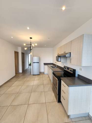 Se Alquila Apartamento en Condominio Panorámico, Colonia Escalón  - Imagen 2