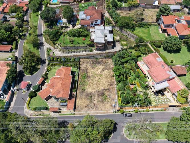Se Vende Terreno en La Montaña II, Santa Tecla 