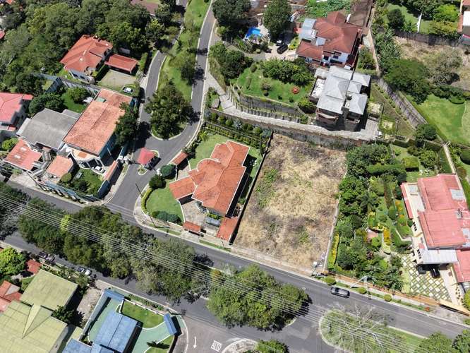 Se Vende Terreno en La Montaña II, Santa Tecla 