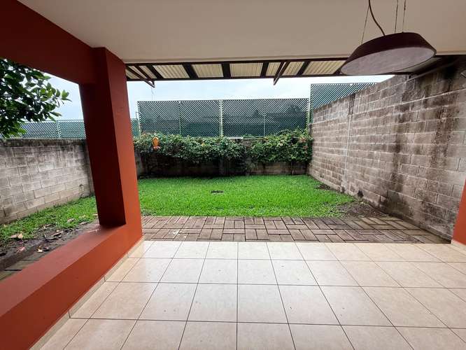  SE ALQUILA CASA MIRAMAR, de 2 plantas, tiene 300 v2 de terreno y 160 mts2 de construccion, cochera 2 vehículos, sala, - Imagen 10