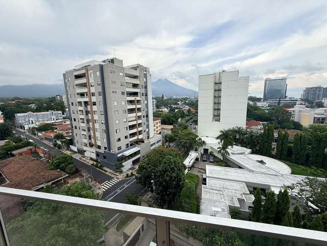  SE ALQUILA APARTAMENTO TORRE 21 SAN BENITO, AMUEBLADO, tiene 117.3 Mts2 Consta de: . Sala Comedor . Baño social . Coc - Imagen 4