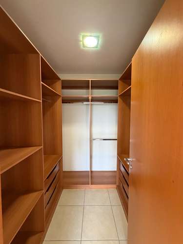  SE ALQUILA APARTAMENTO 370 SAN BENITO, Tiene 165 M2  - Sala - Comedor  - Terraza  - Cocina open concept que incluye c - Imagen 17