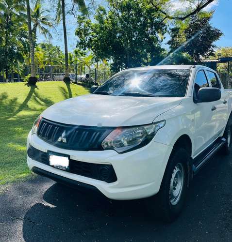 Mitsubishi l200 doble cabina 2020 4x4  - Imagen 4