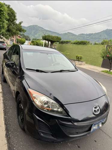 Mazda 3 año 2011 