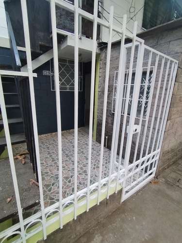Se alquila Apartamento $470 en cond Los Andes, Montebello 