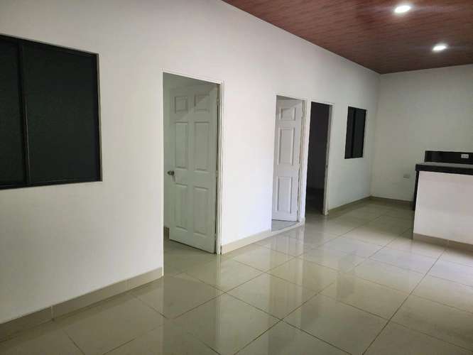 Casa nueva en venta en Santa Ana, San Mauricio | 3 habitaciones, parqueo para 3 vehículos