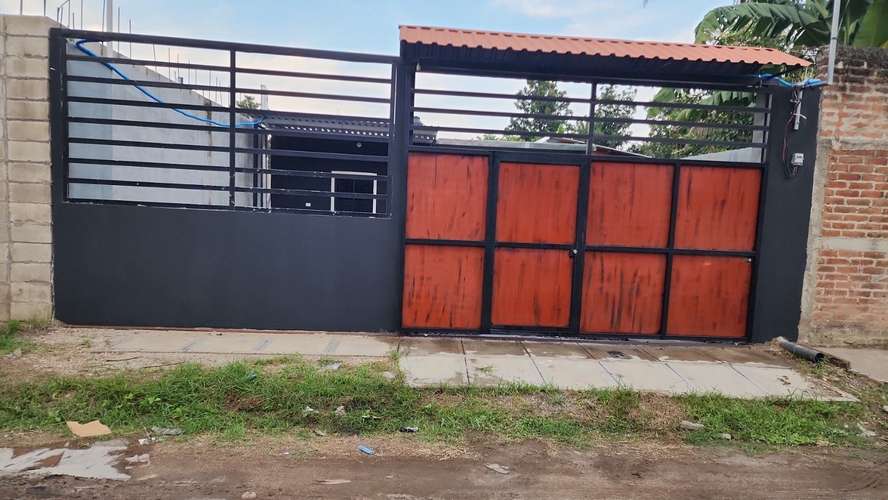 Casa nueva en venta en Santa Ana, San Mauricio | 3 habitaciones, parqueo para 3 vehículos