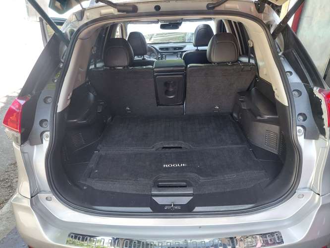 Vendo bonita Nissan Rogue SL 2018 4×2