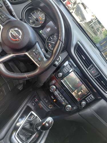 Vendo bonita Nissan Rogue SL 2018 4×2
