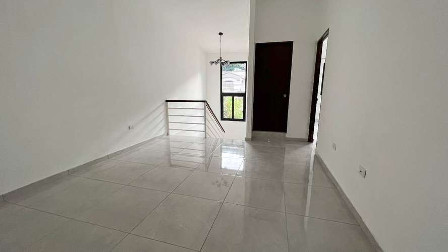  CASA EN ALQUILER EN BOSQUES DE SANTA ELENA 2 | CON MANTENIMIENTO INCLUIDO