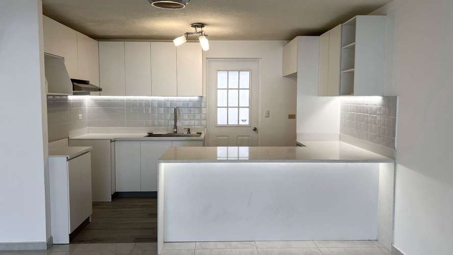  CASA EN ALQUILER EN BOSQUES DE SANTA ELENA 2 | CON MANTENIMIENTO INCLUIDO