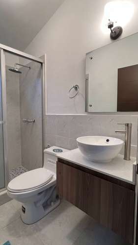  CASA EN ALQUILER EN BOSQUES DE SANTA ELENA 2 | CON MANTENIMIENTO INCLUIDO