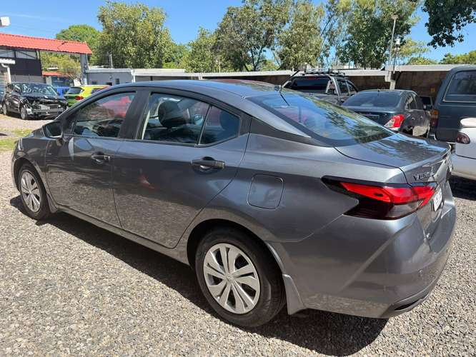 Nissan Versa 2024 Motor 1.600 STANDAR - Imagen 2