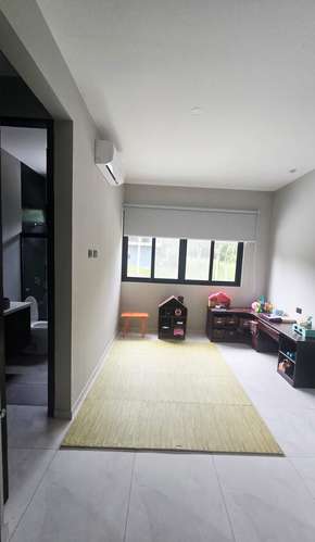 Exclusiva casa de 5 dormitorios con piscina y jardín en El Encanto, La Libertad