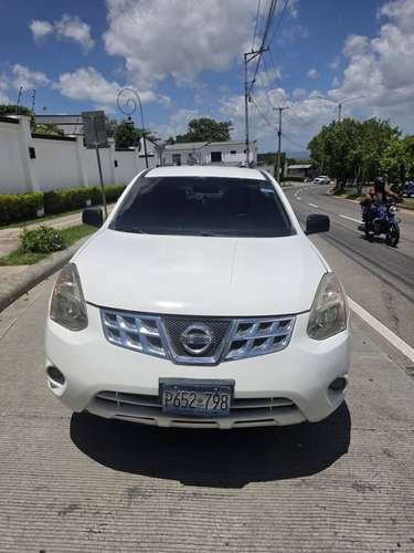 Nissan Rogué Año 2012 4x2 Automático - Imagen 1