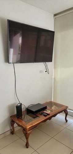 Apartamento semiamueblado de 3 dormitorios en  Vista Tower San Salvador
