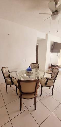 Apartamento semiamueblado de 3 dormitorios en  Vista Tower San Salvador