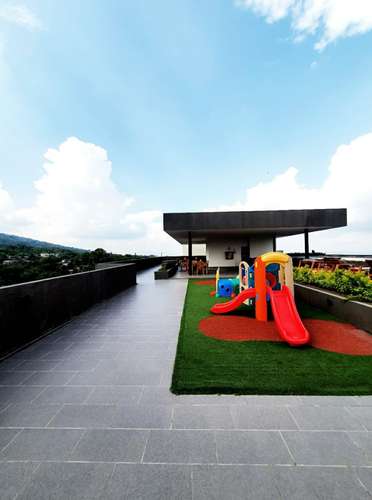 Apartamento semiamueblado de 3 dormitorios en  Vista Tower San Salvador