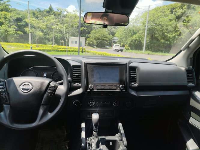  NISSAN FRONTIER DOBLE CABINA  2022 , 4X4,PIÑON DE MONTAÑA, ,……………si ve el anuncio es porque    si esta disponible - Imagen 7