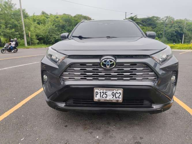 TOYOTA RAV 4 , 2019 , CERO CODIGOS,TODO EN EXCELENTE ESTADO,……………SI VE EL ANUNCIO ES PORQUE ESTA DISPONIBLE